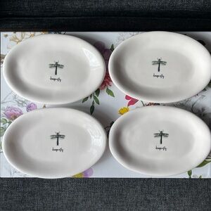 Dragonfly Design White Ceramic Plates Set